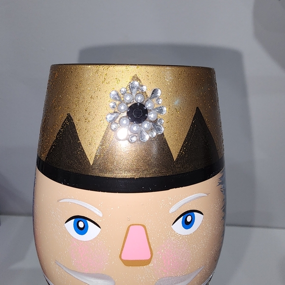 Lolita Wine Glass - Picture 3 of 8